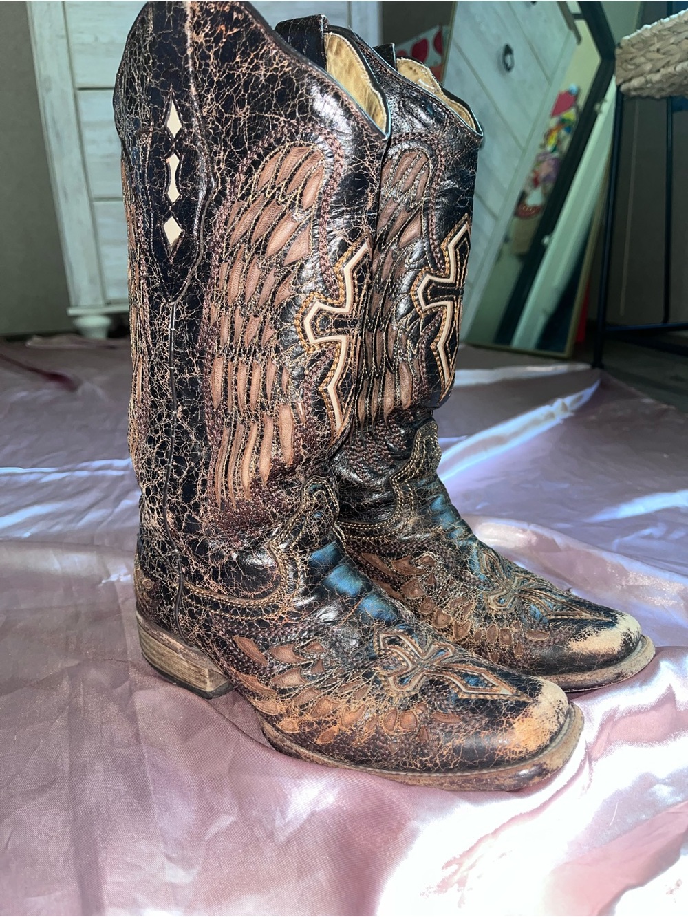 Corral Brown Embossed Leather Western Boots